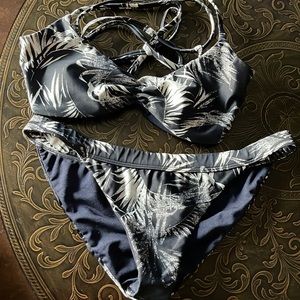 Billabong Island Time Crossback Bikini